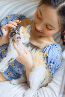 闪耀的她 电视剧